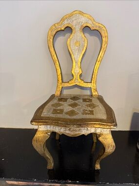 Florentine Gold and Cream Decorative doll Chair Figurine